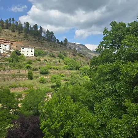 Casa Bajo Castillo